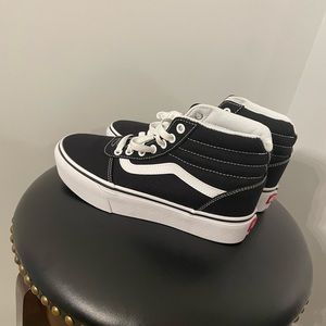 Ward Hi Top Platform Vans